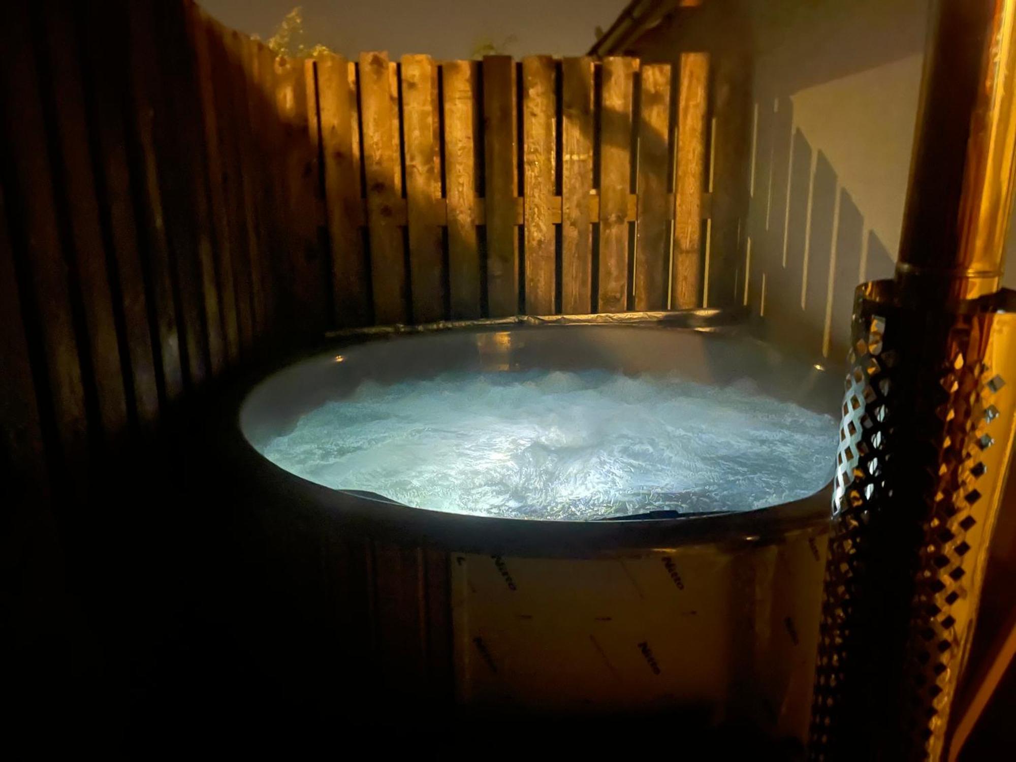 7 Bedroom Secluded Villa Close To Prague Říčany Exteriör bild
